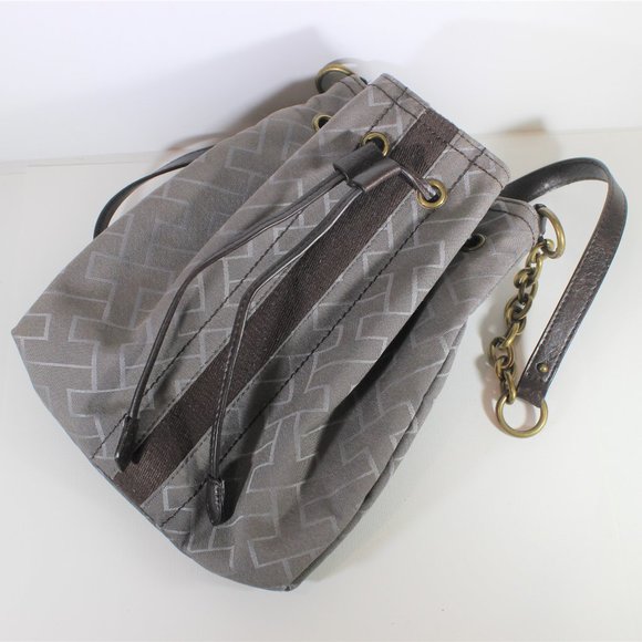 TOMMY HILFIGER Drawstring Simple Bag Purse - Picture 7 of 7